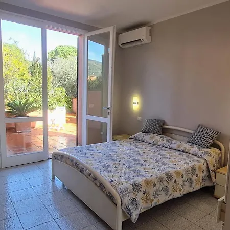 Casa Giardino Apartment *