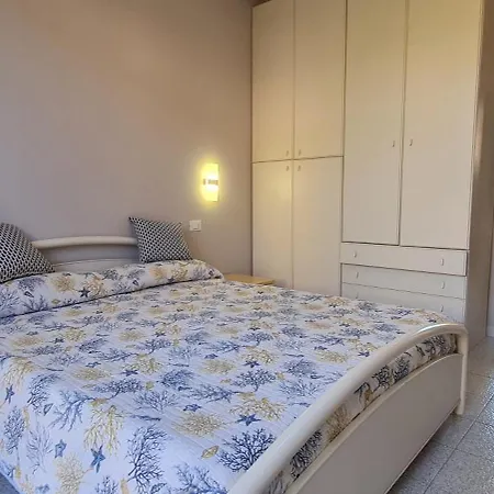 Casa Giardino Lägenhet Marina di Campo